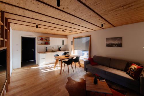 Kranjska Gora Apartment | Apartmaji štAla