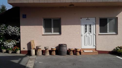 Pisarovina Apartment | Apartman i sobe Pavek