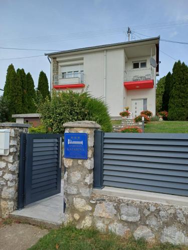 Beli Manastir Apartment | Apartman Katarina