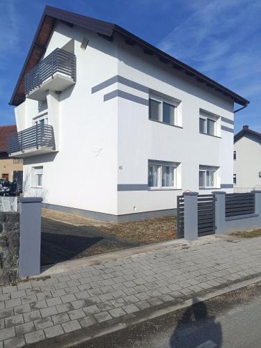 Varazdinske Toplice Apartment | Apartman Katić