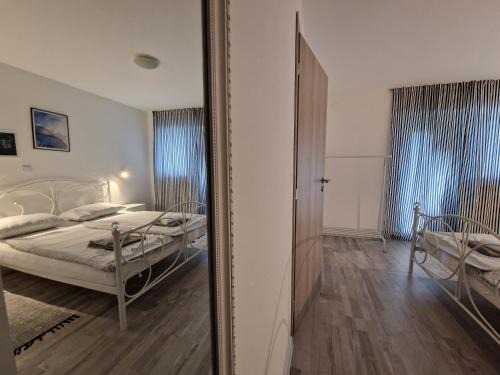 Tusilovic Apartment | Apartman Lena 2
