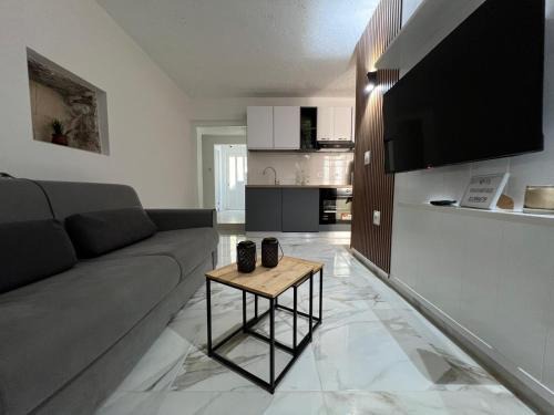 Poljica Apartment | Apartman Leni