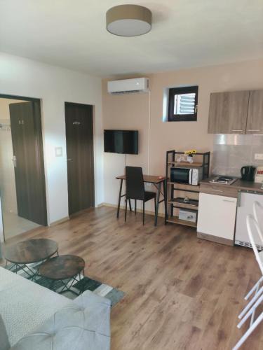 Nijemci Apartment | Apartman LIPA-Lipovac Bajakovo! Parking,Wi-Fi