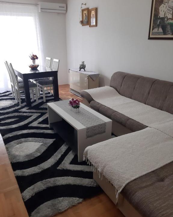 Trebinje Apartment | Apartman Lorena