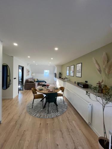 Virovitica Apartment | Apartman Old Corner