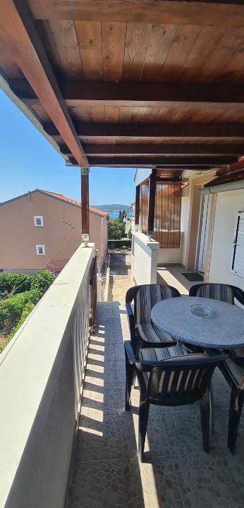 Sveti Filip i Jakov Apartment | Apartman Tina
