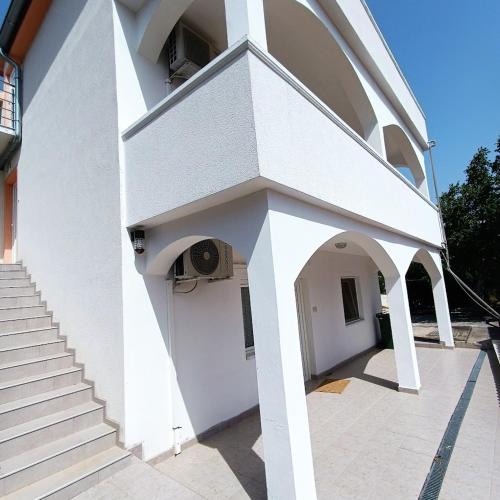 Krusevo Apartment | Apartmani Ćuk