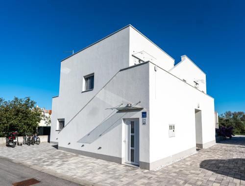 Betina Apartment | Apartmani Hiza i Vila