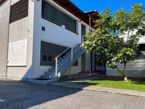 Kutina Apartment | Apartmani MOSLAVINA i parking