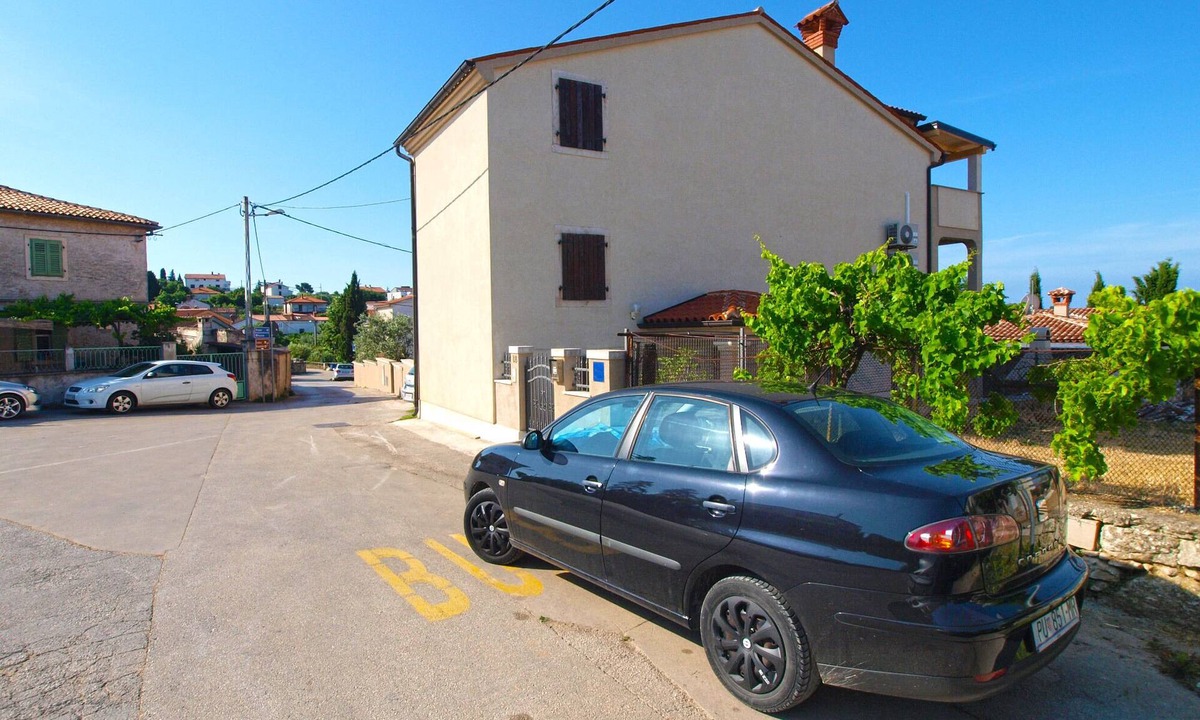 Vinkuran Apartment | Apartment 1531/15377 (Istria - Vinkuran), 500m from the beach