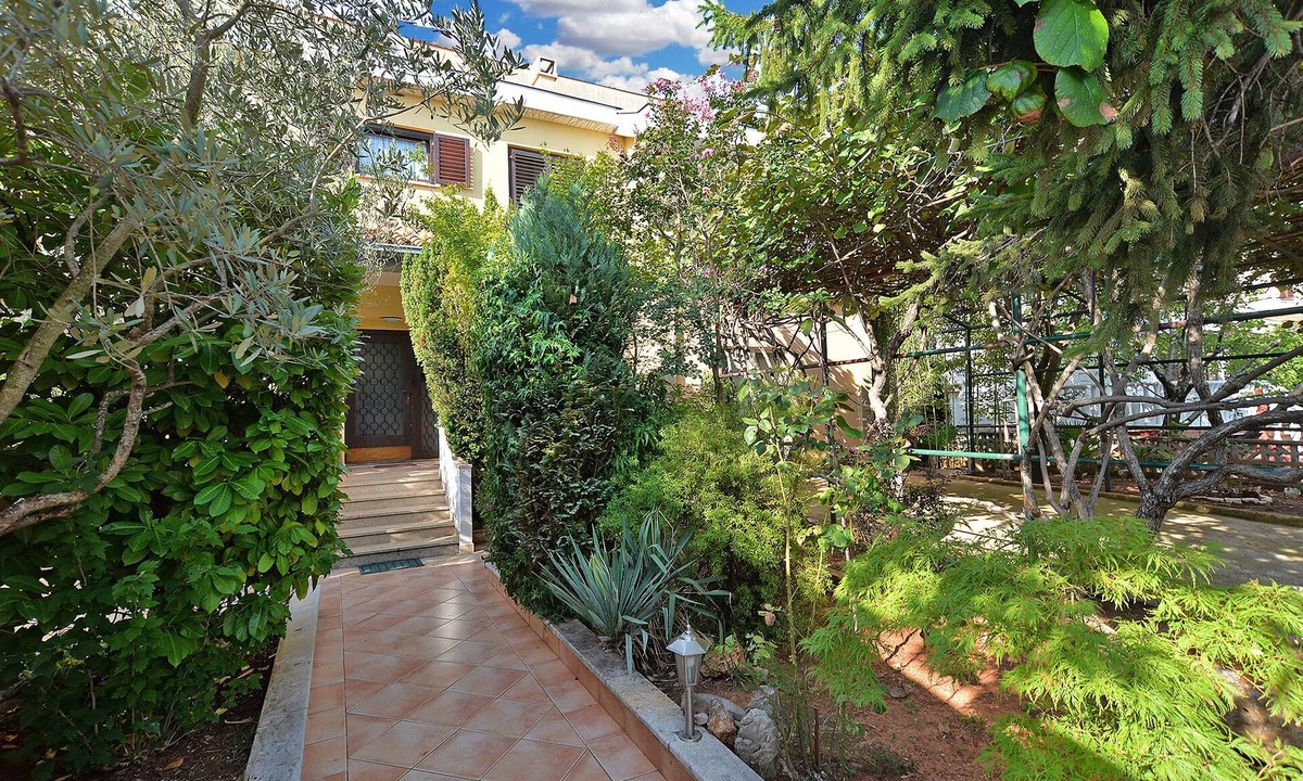 Valbandon Apartment | Apartment 2058/32271 (Istria - Valbandon), 750m from the beach