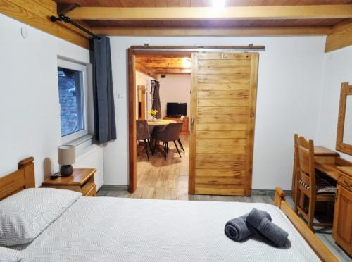 Veljun Primorski Apartment | Apartment and room Babe Mare