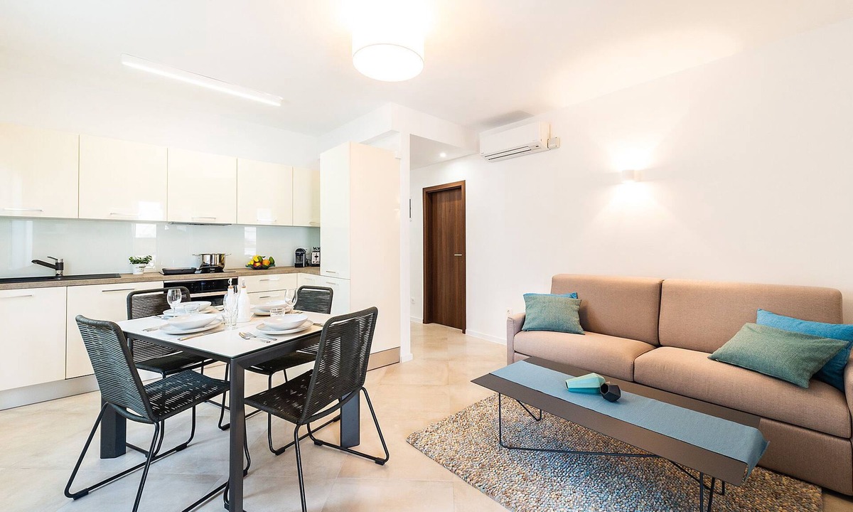 Novigrad Apartment | Apartment Auretta (63421-A1) - Novigrad
