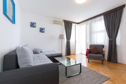 Rijeka Apartment | Apartment Babic