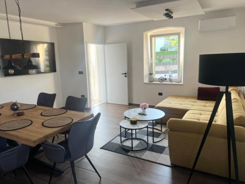 Fiorini Apartment | Apartment Beatus