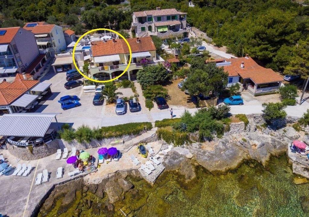 Mali Iz Apartment | Apartment Davor A1 Mali Iz (Island Iz), Zadar riviera
