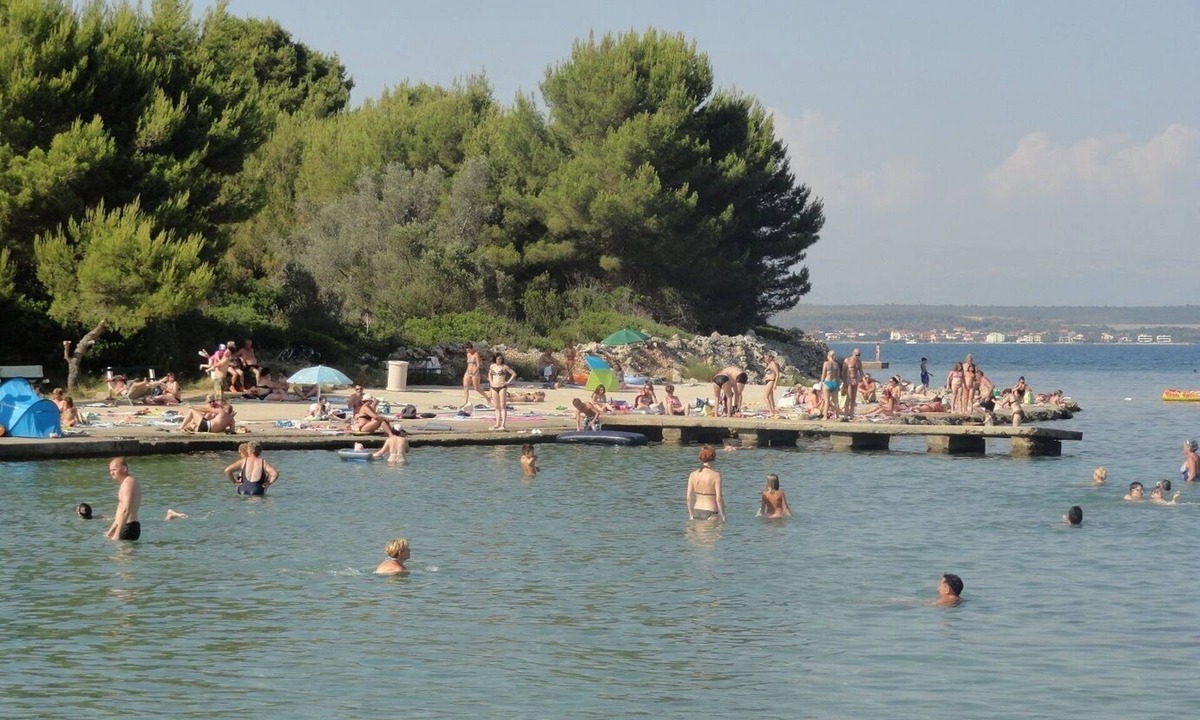 Zdrelac Apartment | Apartment Davor - with parking; A2(2+2) - Zdrelac, Island Pasman, Croatia