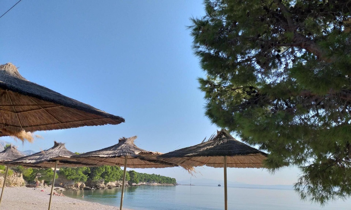 Bidol Apartment | Apartment in Bidol with Barbecue and Terrace