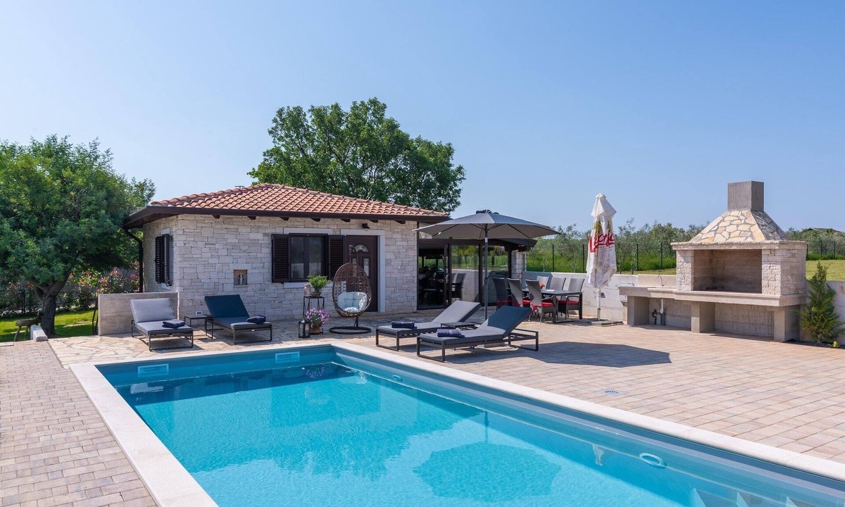 Buzinija Villa | Apartment in Croatia near the Adriatic Coast