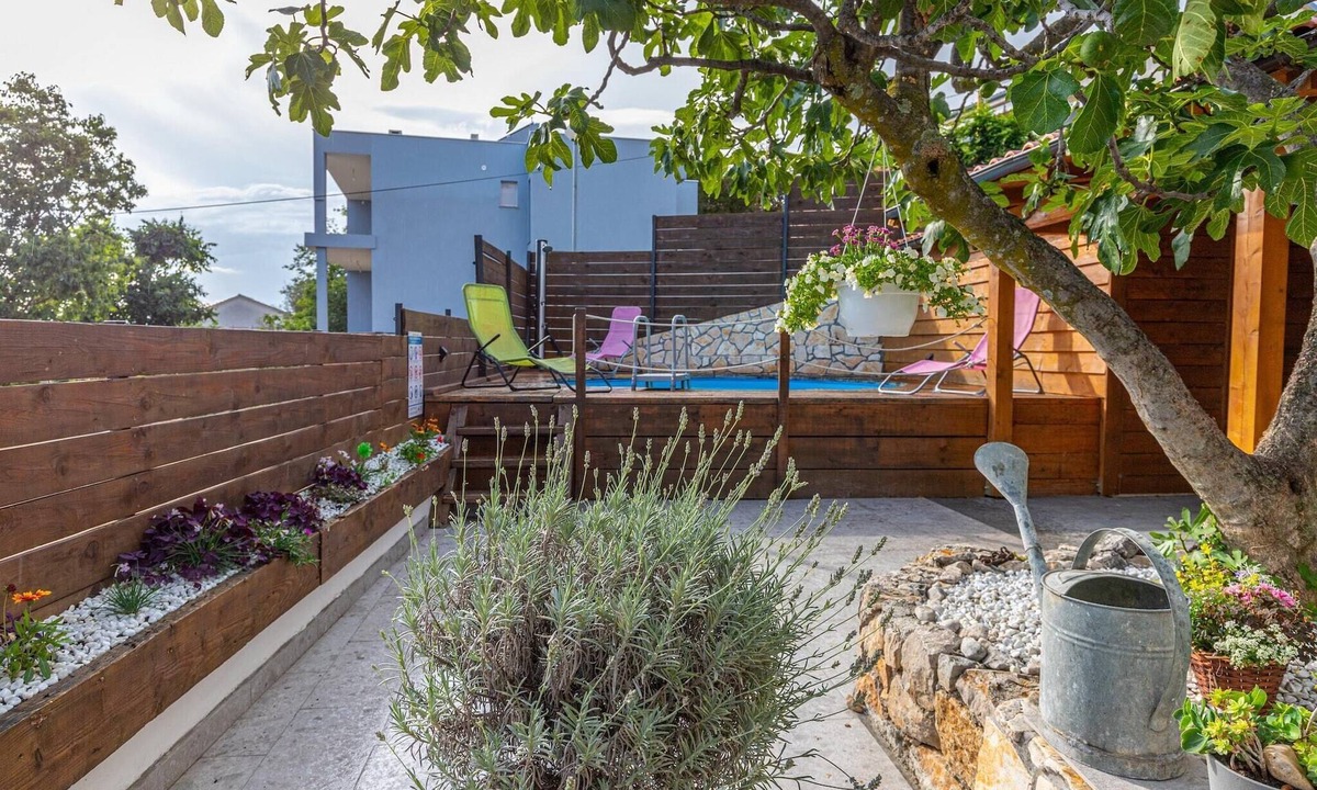 Dramalj Apartment | Apartment in Dramalj near Beach and Pool