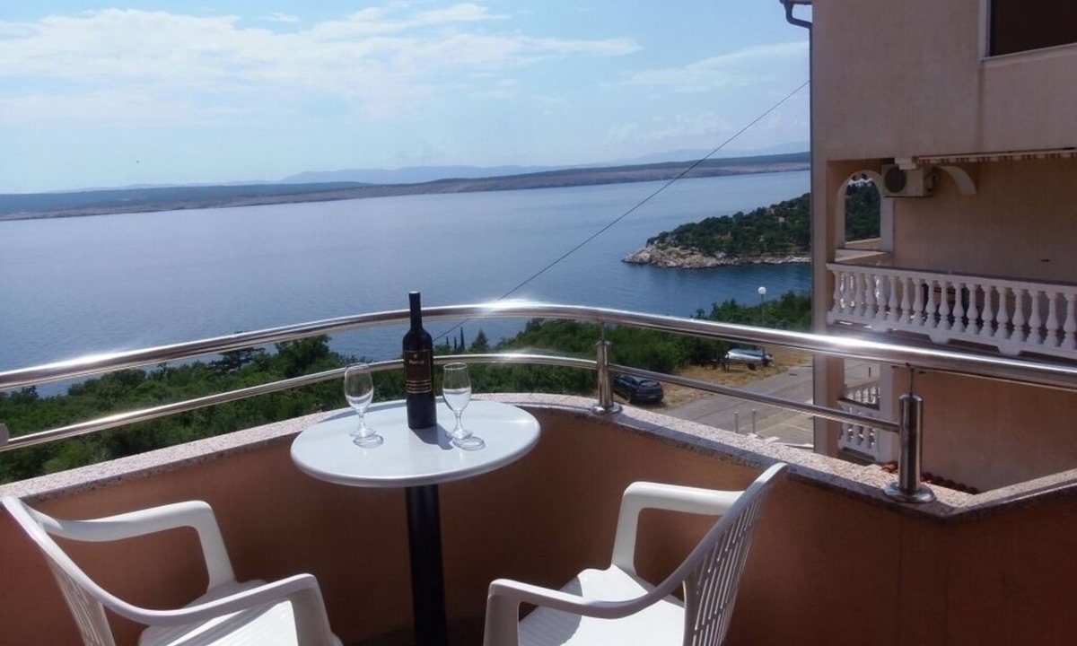 Dramalj Apartment | Apartment in Dramalj with Seaview, Balcony, Air condition, WIFI (4623-9)