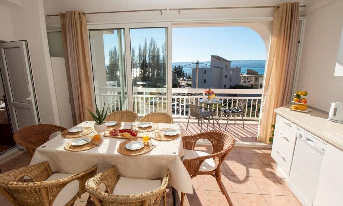 Omis Apartment | Apartment in Duće with Seaview, Balcony, Air condition, WIFI (4172-1)