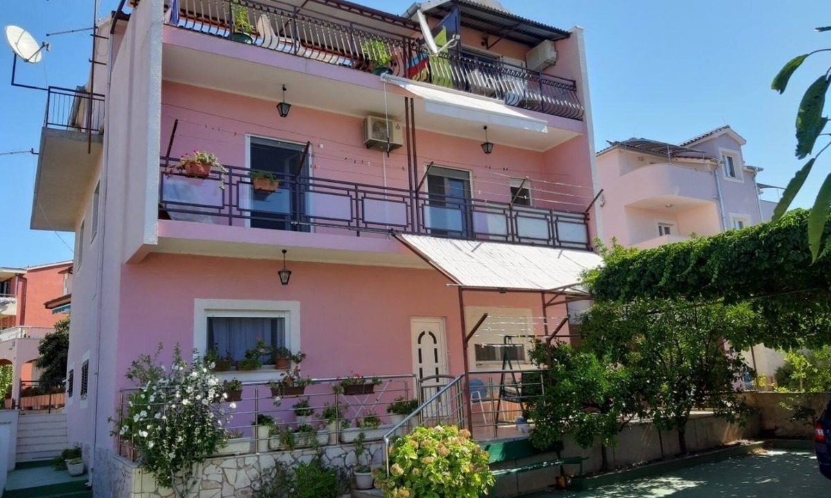 Brodarica Apartment | Apartment in Brodarica with Seaview, Balcony, Air condition, WIFI (3814-2)