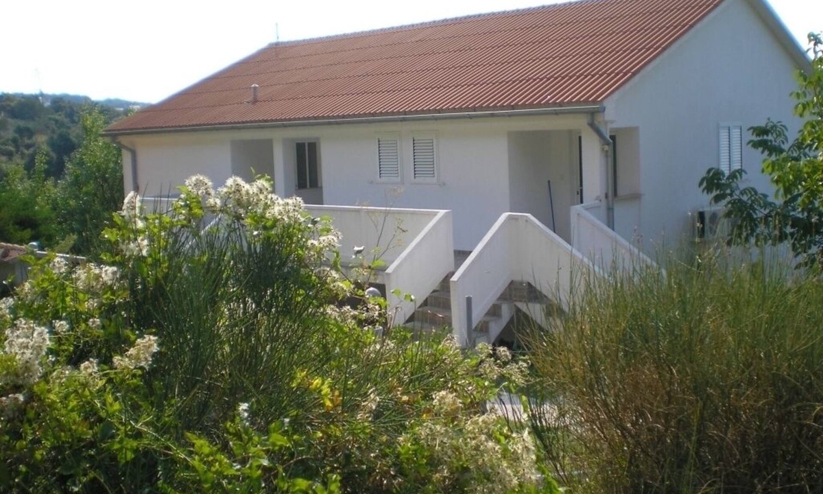 Kampor Apartment | Apartment in Kampor with Seaview, Terrace, Air condition, WIFI (4610-3)