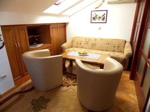 Bogovici Apartment | Apartment in Malinska with Seaview, Terrace, Air condition, WIFI (4690-3)
