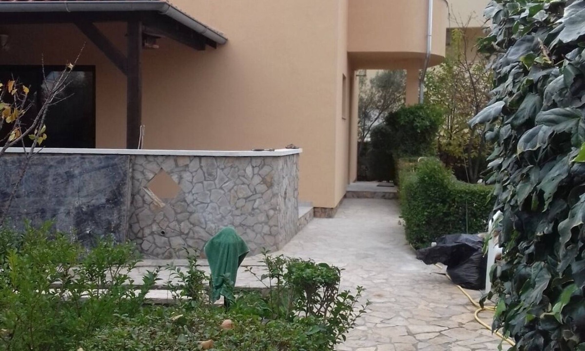 Murter Apartment | Apartment in Murter with Terrace, Air condition, WIFI, Washing machine (125-4)