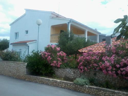 Razanj Apartment | Apartment in Ražanj with Seaview, Terrace, WIFI (3743-1)