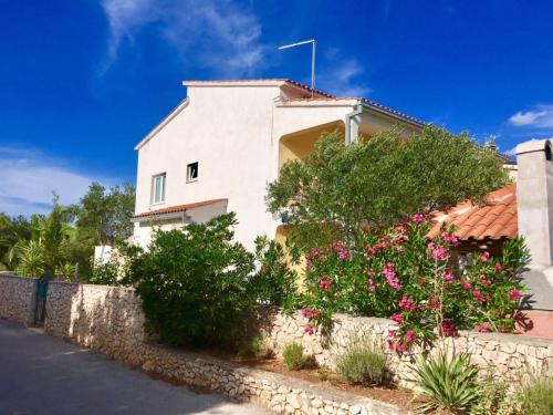 Razanj Apartment | Apartment in Ražanj with Seaview, Terrace, WIFI (3743-2)