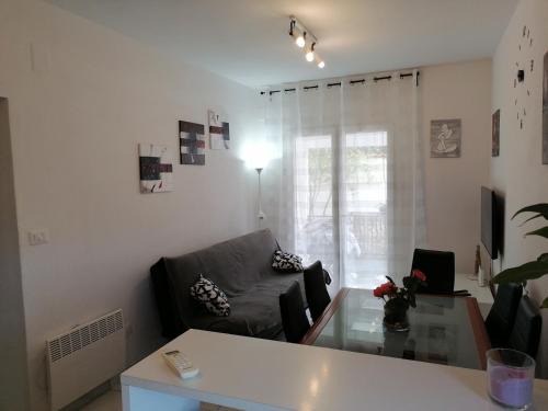 Razanj Apartment | Apartment in Razanj with terrace, air conditioning, WiFi, washing machine 3567-1