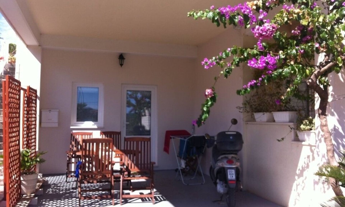 Mali Ston Apartment | Apartment in Ston/Mali Ston with Seaview, Terrace, Air condition, WIFI (3588-1)