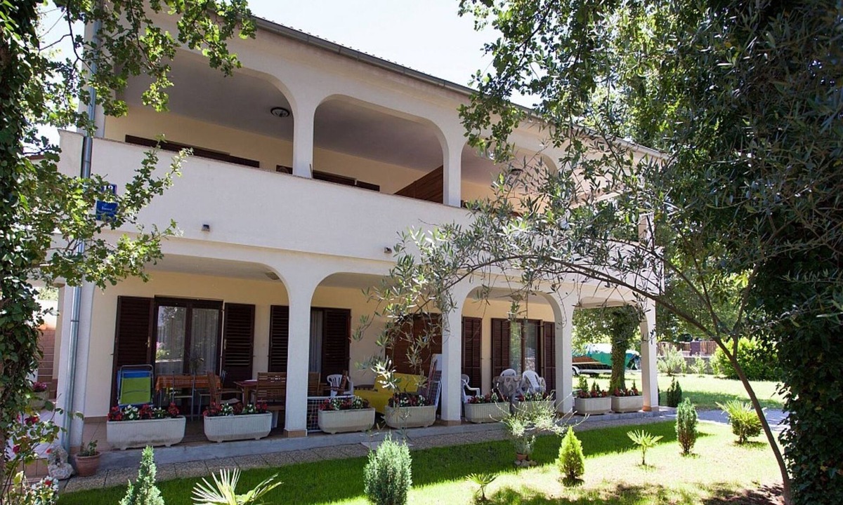 Vantacici Apartment | Apartment in Vantacici near the Sea