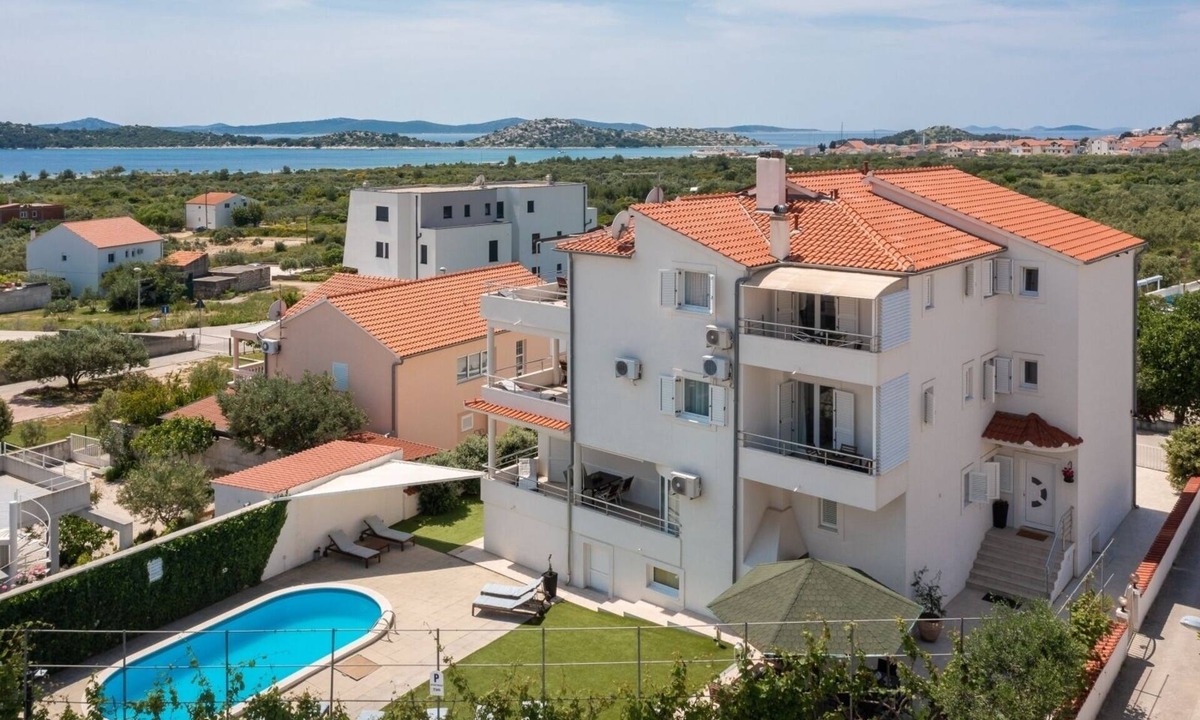 Vodice Apartment | Apartment in Vodice with Seaview, Terrace, Air condition, WIFI (94-11)