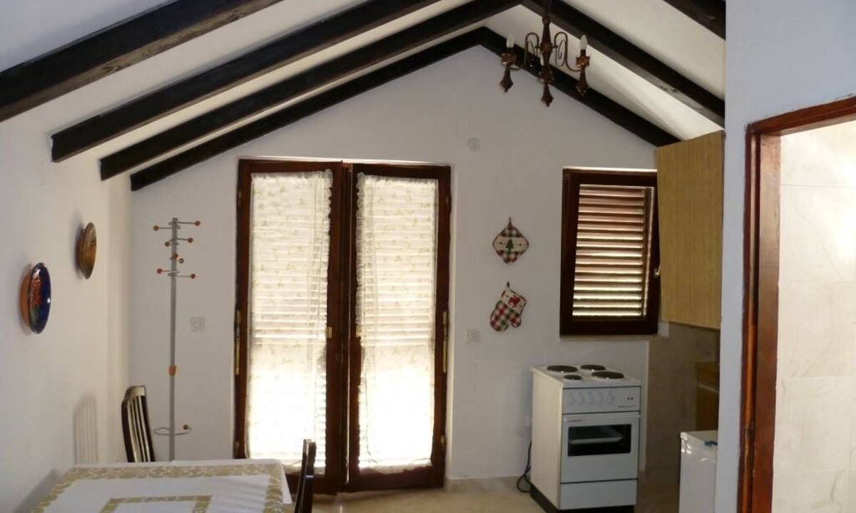 Sibenik Apartment | Apartment in Zlarin with Balcony, WIFI, Washing machine (3813-1)