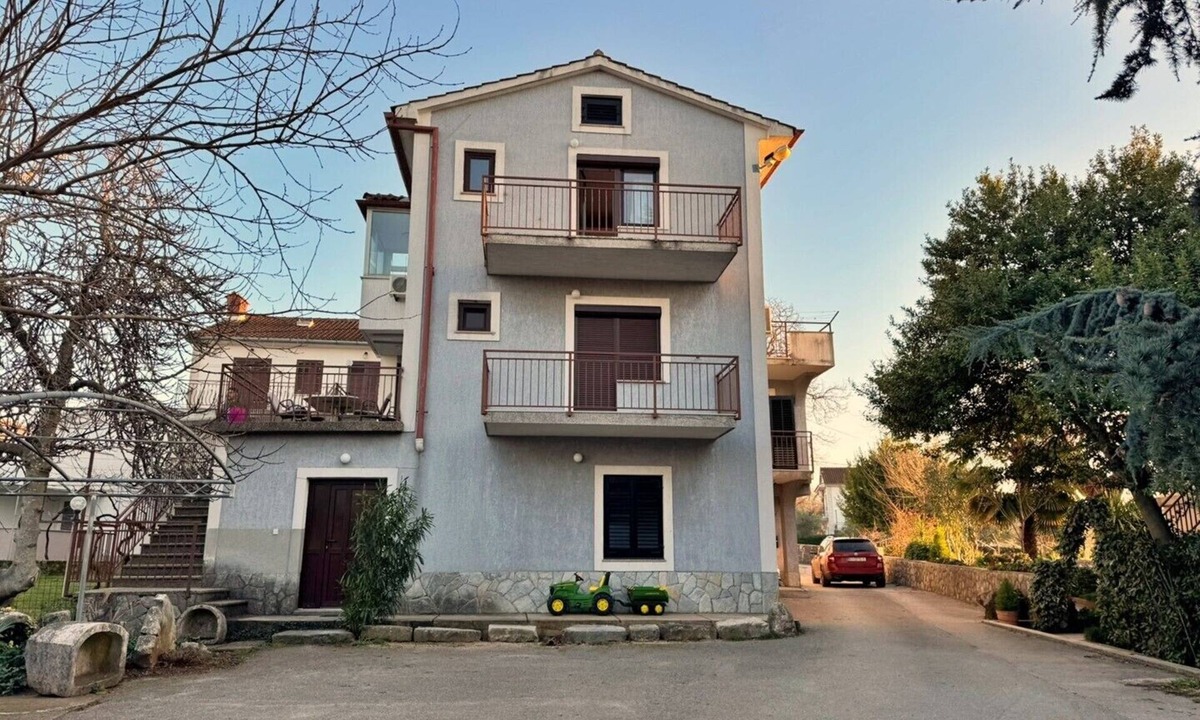 Zidarici Apartment | Apartment Katarina 2 - quiet location, pets welcome, sea view