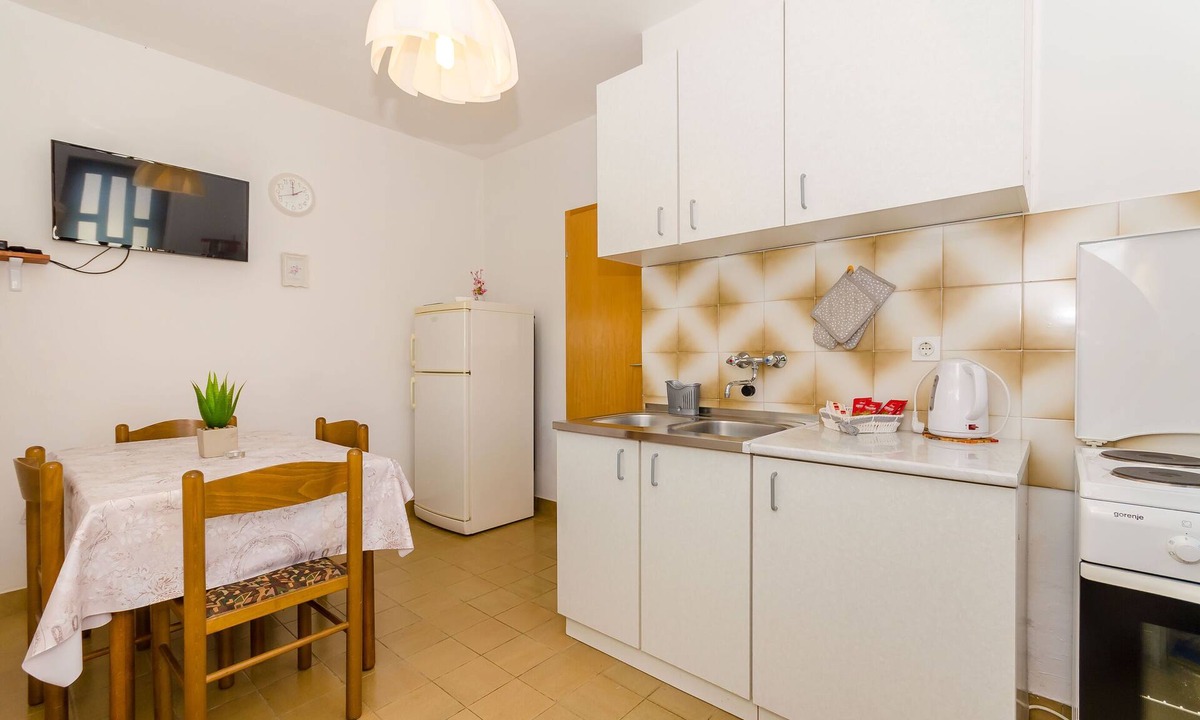 Vrboska Apartment | Apartment Lavčević (39171-A1) - Vrboska - island Hvar