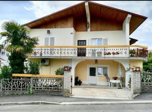 Porec Apartment | Apartment Lili