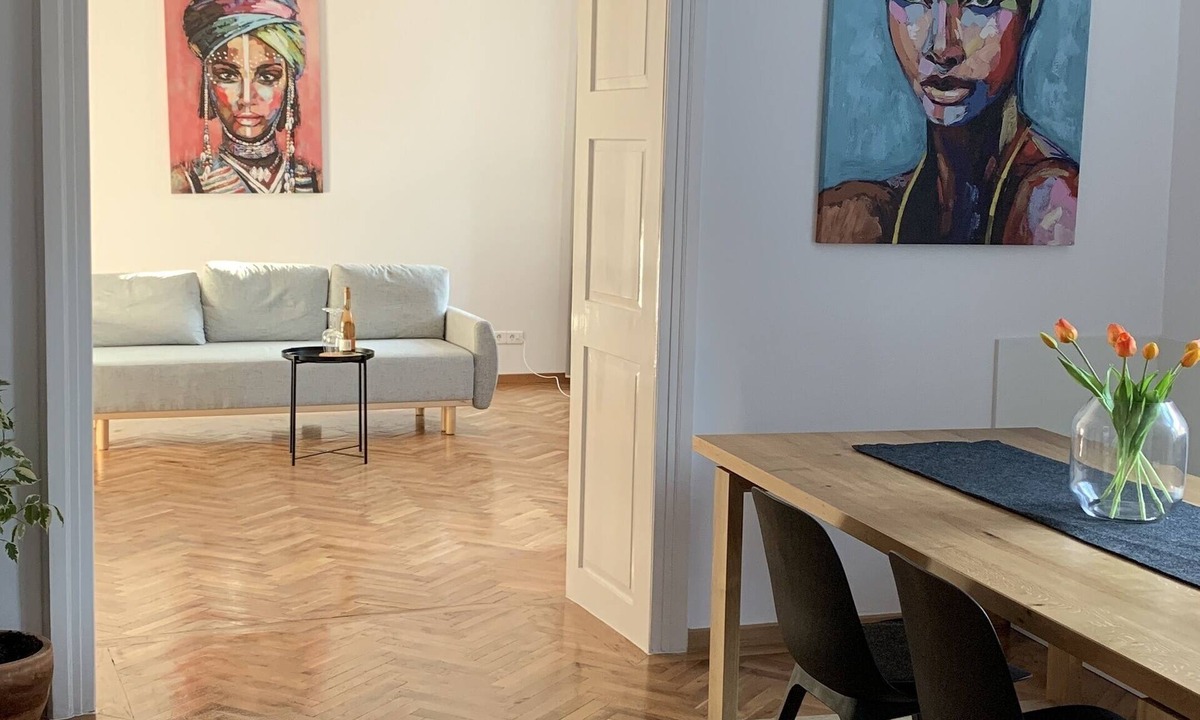 Historic Center Apartment | Apartment located in an older building in the pedestrian zone