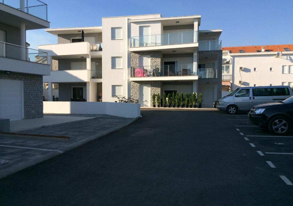 Srima Apartment | Apartment Lola