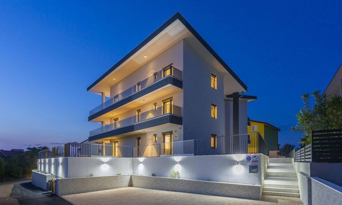 Milcetici Apartment | Apartment Luna with Jacuzzi and Pool