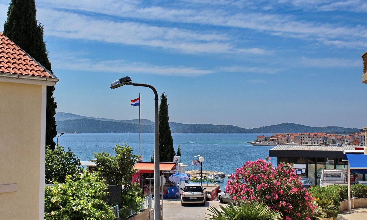 Brodarica Apartment | Apartment Madlena (57062-A1) - Brodarica
