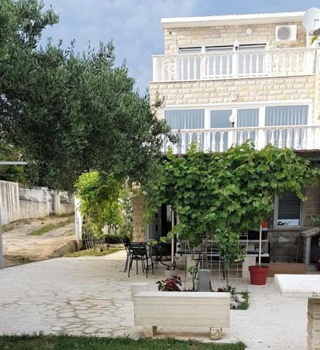 Maslenica Apartment | Apartment Maslenica, near Zadar