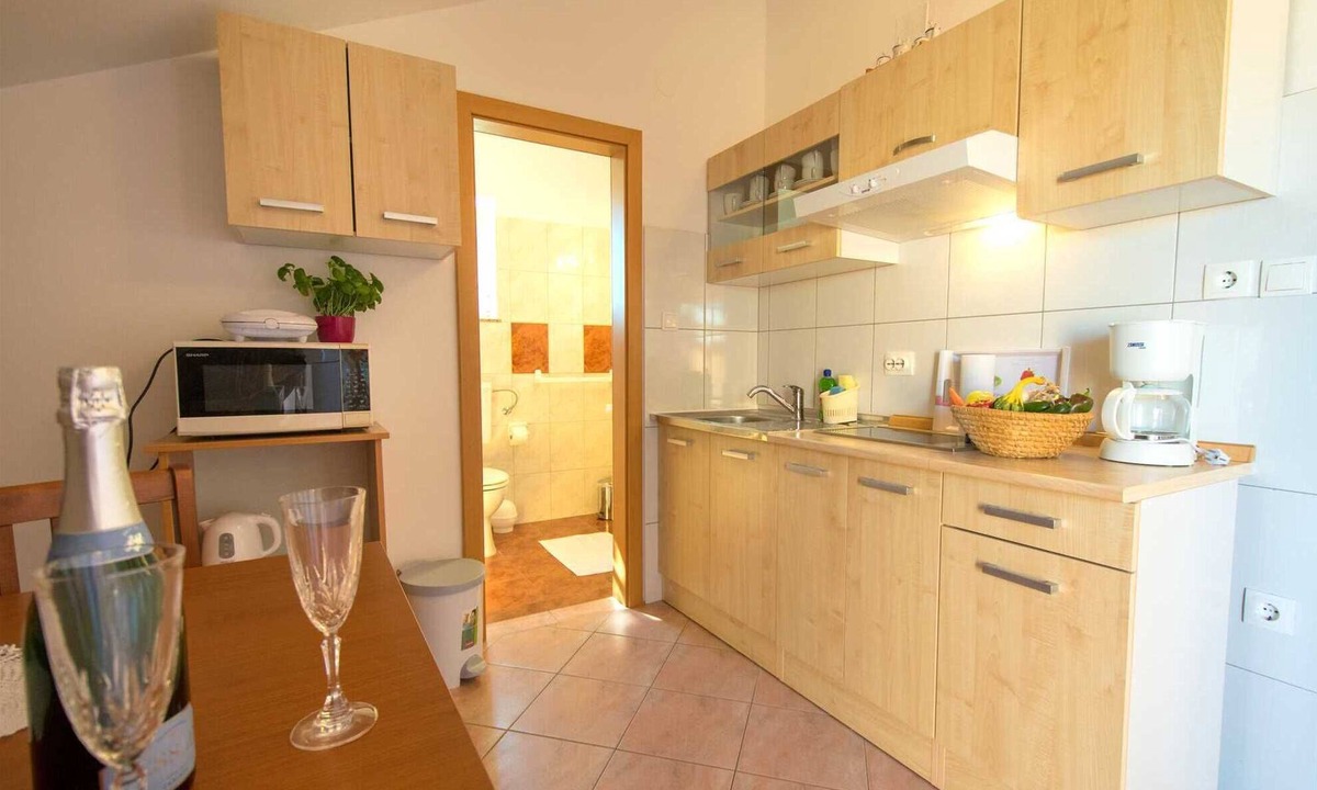 Porat Apartment | Apartment Mladenka 3 with Sea view