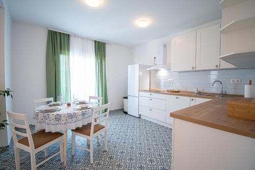 Kastel Novi Apartment | Apartment Nikola