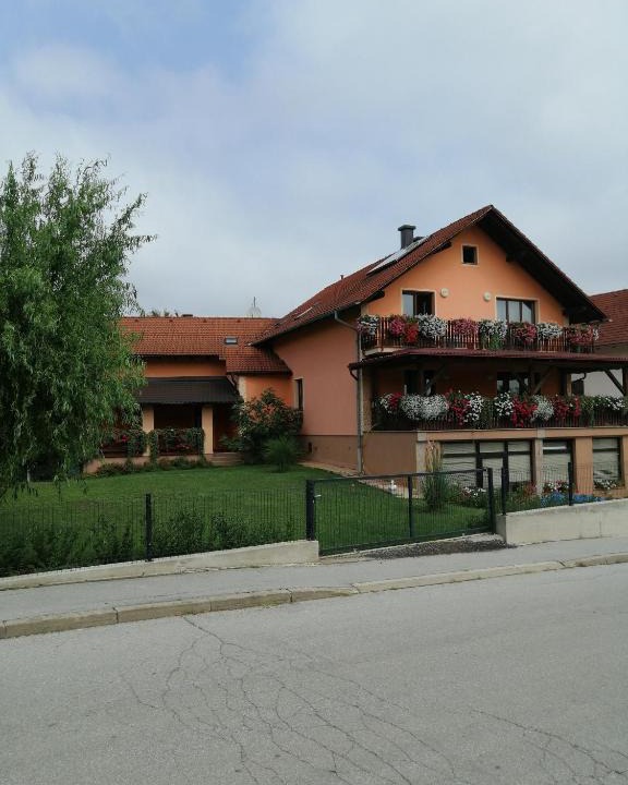 Slunj Apartment | Apartment Pavlešić