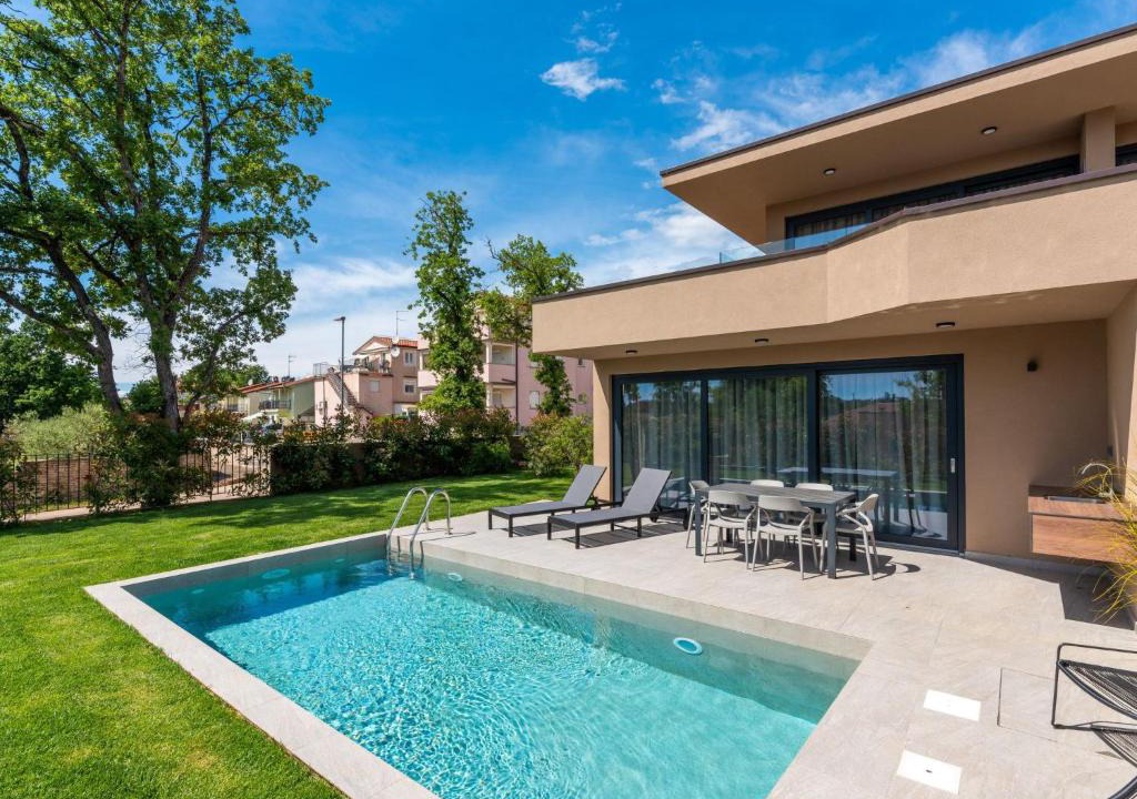 Karigador Apartment | Apartment Quercus Village APP 1 mit privatem Pool by Interhome