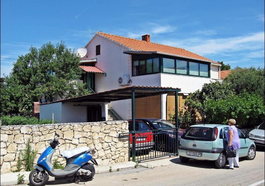 Supetar Apartment | Apartment Rina